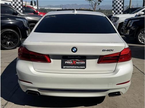 White 2019 BMW 540 540i Sedan 4D