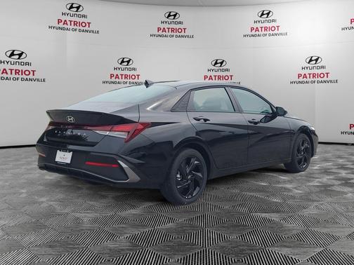 Abyss Black 2026 Hyundai ELANTRA Sport
