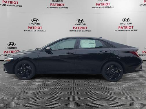 Abyss Black 2026 Hyundai ELANTRA Sport
