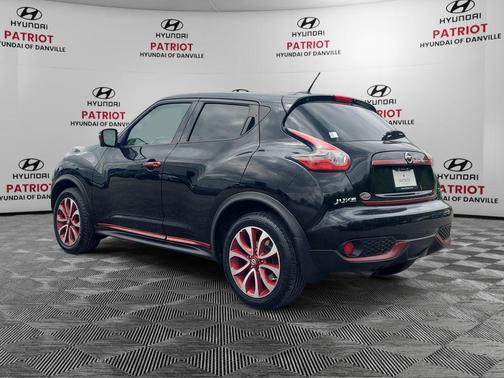 Super Black 2016 Nissan Juke SL