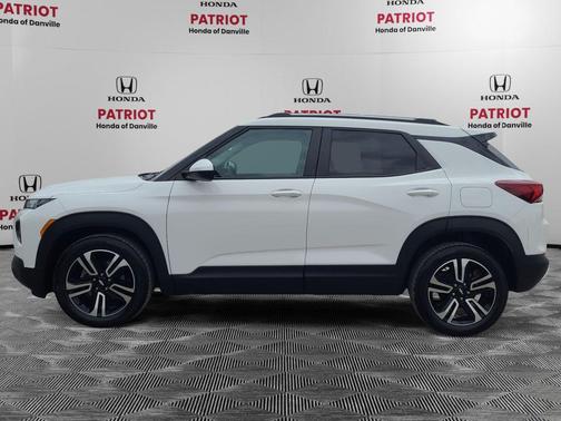 Summit White 2023 Chevrolet Trailblazer LT