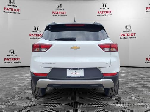 Summit White 2023 Chevrolet Trailblazer LT