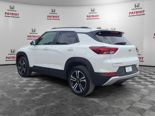 Summit White 2023 Chevrolet Trailblazer LT