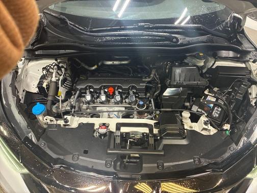 2021 Honda HR-V AWD Sport