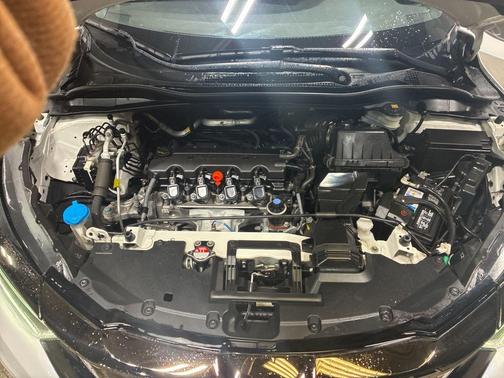 2021 Honda HR-V AWD Sport