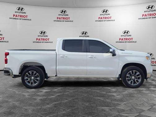 Summit White 2024 Chevrolet Silverado 1500 LT