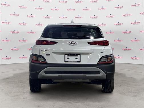 2022 Hyundai KONA SE