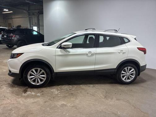 2017 Nissan Rogue Sport SV