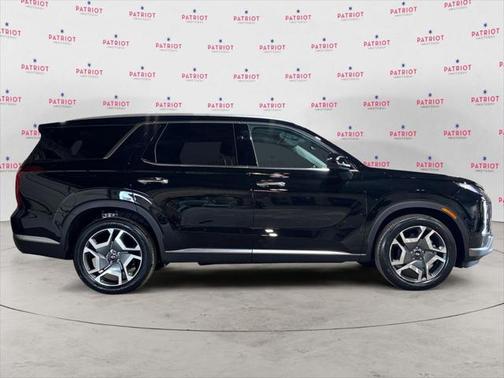 2025 Hyundai PALISADE SEL Premium