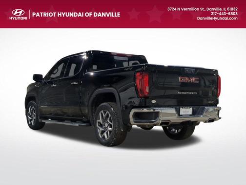 2022 GMC Sierra 1500 SLT