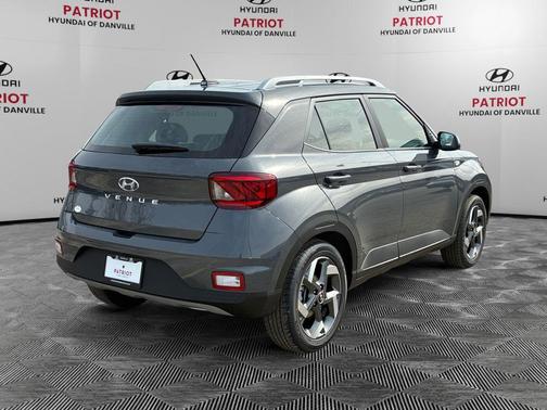 Ecotronic Gray 2026 Hyundai VENUE SEL