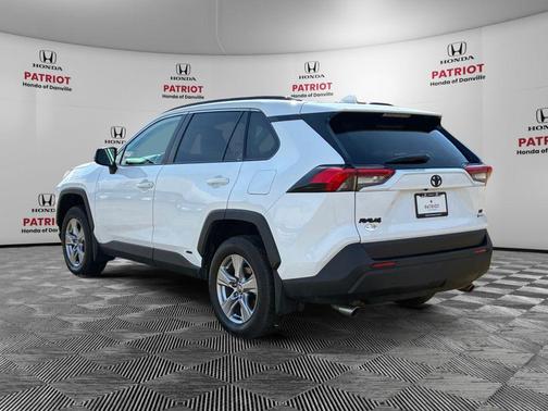 2025 Toyota RAV4 Hybrid LE