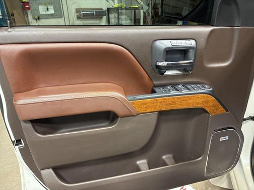 2015 Chevrolet Silverado 1500 High Country