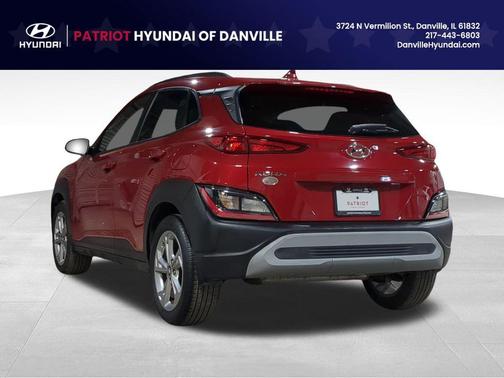 2022 Hyundai KONA SEL