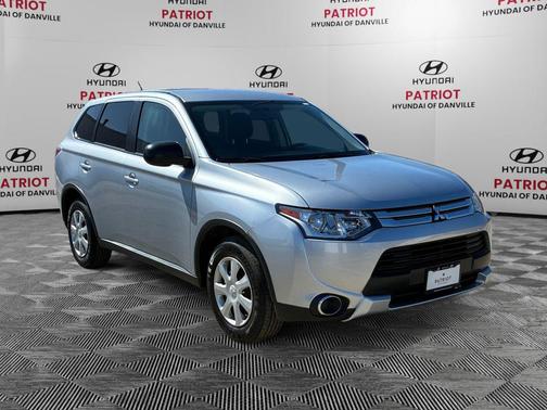 2015 Mitsubishi Outlander ES