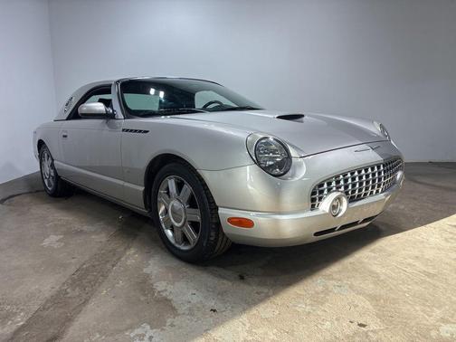2004 Ford Thunderbird Base