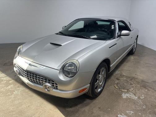 2004 Ford Thunderbird Base