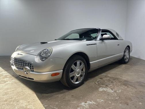 2004 Ford Thunderbird Base