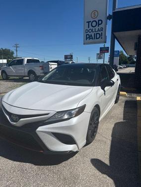 Midnight Black Metallic 2020 Toyota Camry XSE