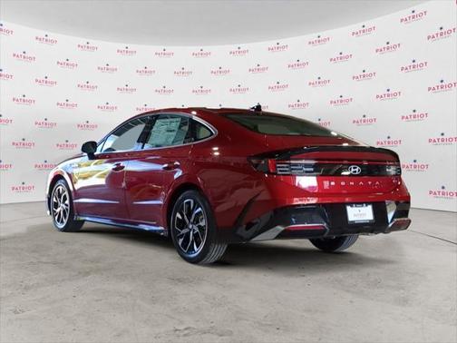 2025 Hyundai SONATA SEL