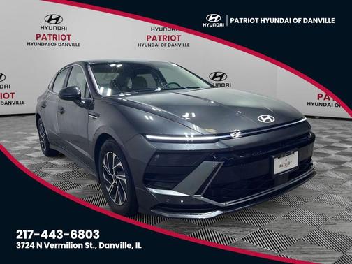 2026 Hyundai SONATA Hybrid Base