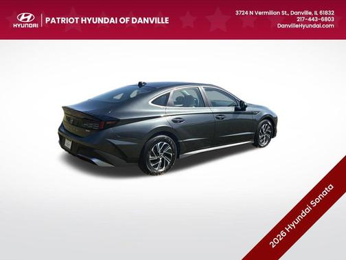 2026 Hyundai SONATA Hybrid Base