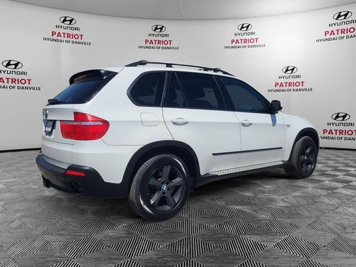 Alpine White 2010 BMW X5 xDrive35d