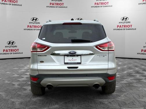 White Platinum Metallic Tri-Coat 2015 Ford Escape Titanium