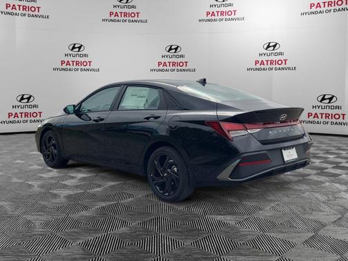 Abyss Black 2026 Hyundai ELANTRA Sport