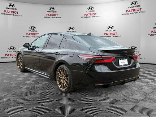 Midnight Black Metallic 2023 Toyota Camry SE