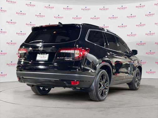 2020 Honda Pilot AWD Black Edition