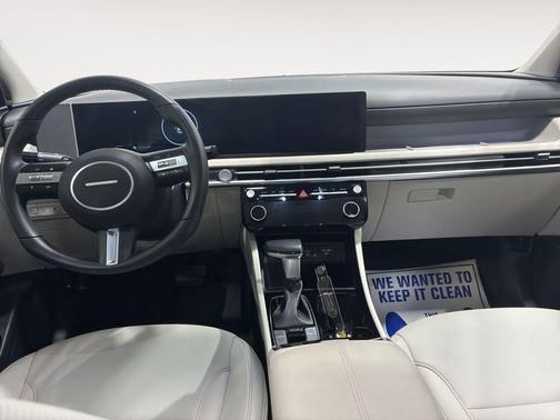 Serenity White Pearl 2025 Hyundai TUCSON SEL Convenience