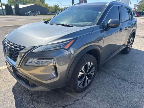 Gun Metallic 2022 Nissan Rogue SV
