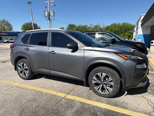 Gun Metallic 2022 Nissan Rogue SV