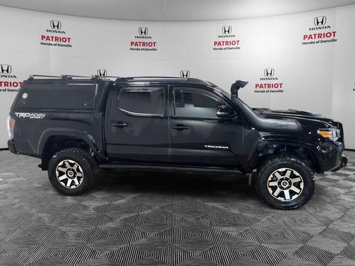 2022 Toyota Tacoma TRD Sport