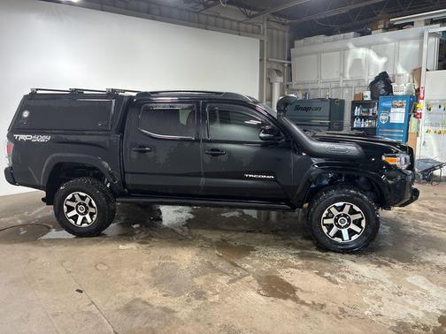 2022 Toyota Tacoma TRD Sport