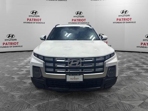 Atlas White 2026 Hyundai SANTA CRUZ SEL Activity