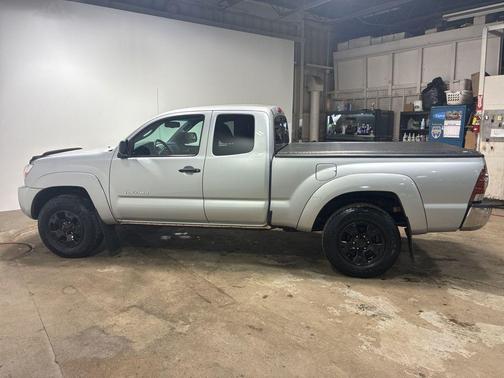 2011 Toyota Tacoma Base