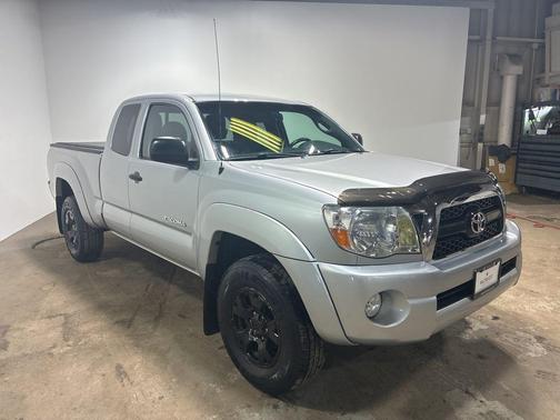 2011 Toyota Tacoma Base