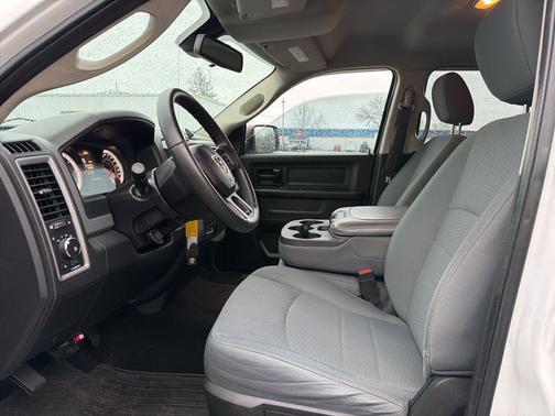 2016 RAM 1500 Tradesman/Express