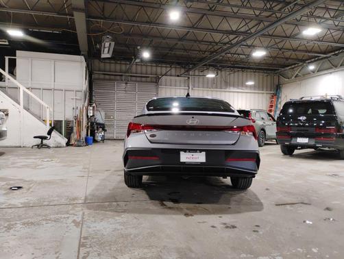 2025 Hyundai ELANTRA Sport