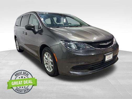 2017 Chrysler Pacifica LX