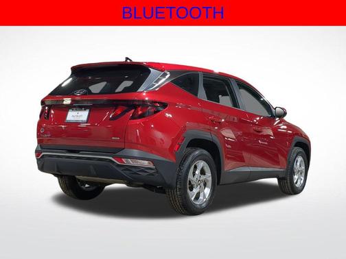 2022 Hyundai TUCSON SE