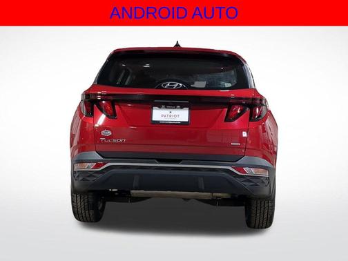 2022 Hyundai TUCSON SE
