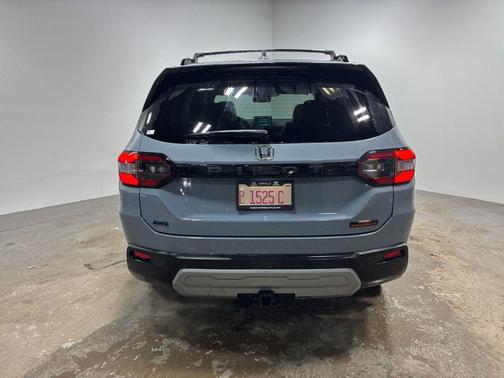 2023 Honda Pilot AWD TrailSport