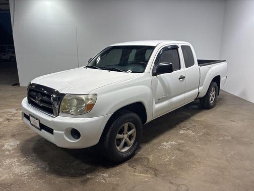 2008 Toyota Tacoma Base