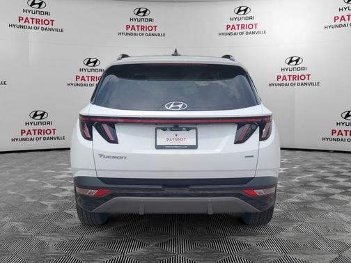 White Pearl 2024 Hyundai TUCSON Limited