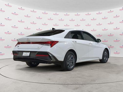 2025 Hyundai ELANTRA HEV Blue