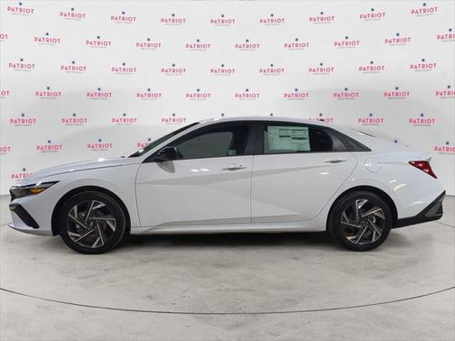2025 Hyundai ELANTRA Sport