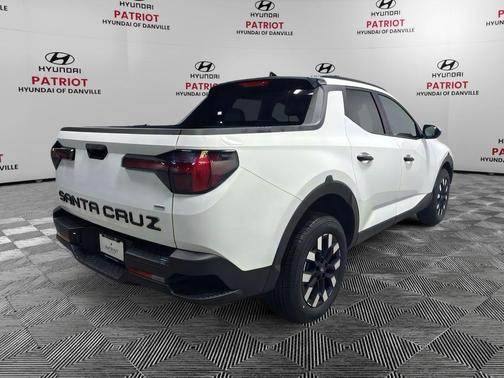 Atlas White 2026 Hyundai SANTA CRUZ SEL
